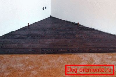 Work on laying laminate