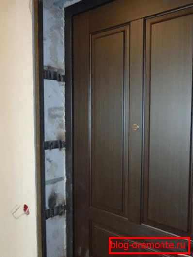 Frame from a corner for a metal door. Frame from a corner for a metal door.