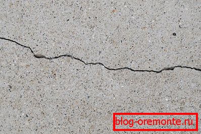 Cracking of concrete structures leads to a decrease in their quality. Cracking of concrete structures leads to a decrease in their quality.