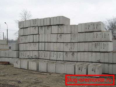 Various designs with marking - concrete blocks 400 for 400 for 400 Various designs with marking - concrete blocks 400 for 400 for 400