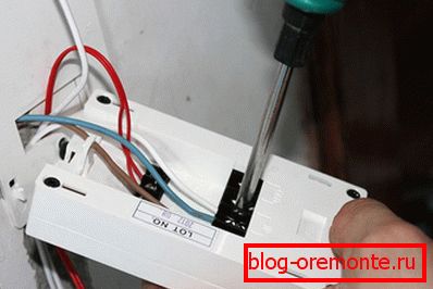 Adjustment sensor