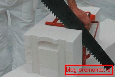 Cutting a gas block with your own hands Cutting a gas block with your own hands