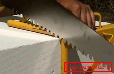 Cutting foam with your own hands