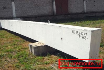 The crossbar beam is made of M400 brand concrete with dense reinforcement. The crossbar beam is made of M400 brand concrete with dense reinforcement.