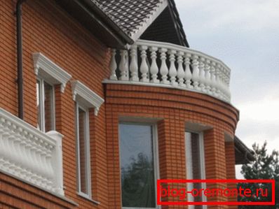 With these elements you can create an attractive balcony or attic. With these elements you can create an attractive balcony or attic.