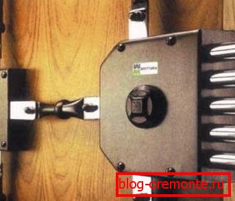 With sliding bolts
