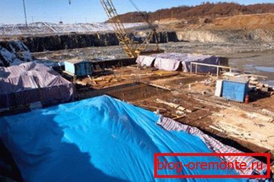 Tents on an industrial building site Tents on an industrial building site