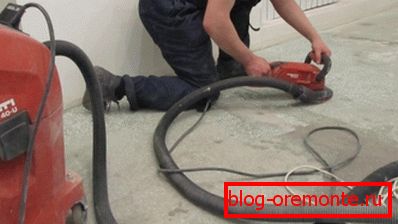 Grinding of concrete with dust extraction Grinding of concrete with dust extraction