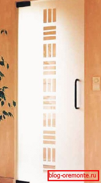 The door of light colors looks elegant Entrance wooden door with his own hands