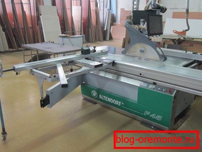 Format cutting machine Format cutting machine