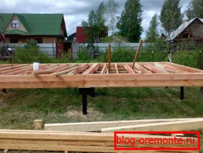 Pile foundation for log cottage Pile foundation for log cottage