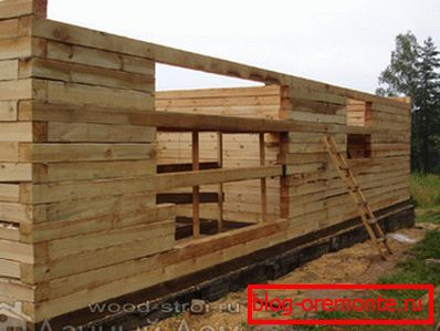 Such a building is being built very quickly. Such a building is being built very quickly.