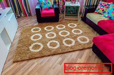 Thick carpet