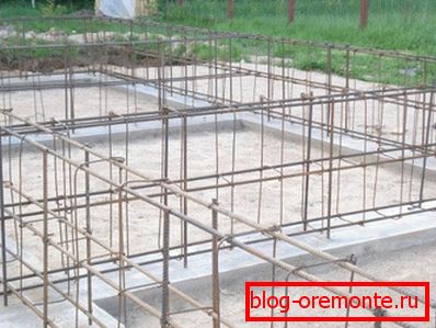 The type and configuration of reinforcement also affect the strength of the structure as a whole. The type and configuration of reinforcement also affect the strength of the structure as a whole.