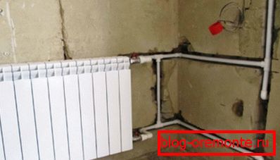 Heating pipes on the walls Heating pipes on the walls