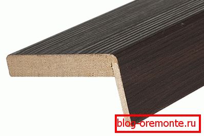 Corner-platband on interior doors Corner-platband on interior doors
