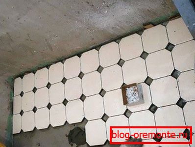 Laying custom tiles