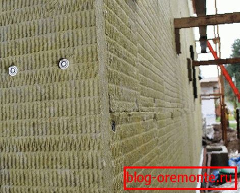 Laying insulation