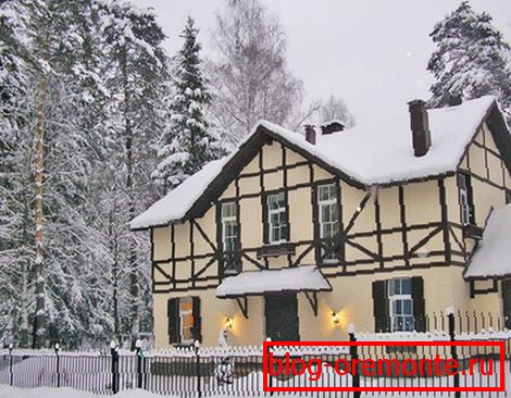 House facade decoration