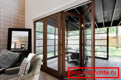 Entrance sliding door Entrance sliding door