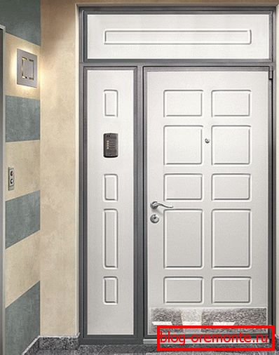 Entrance doors with transoms Entrance doors with transoms