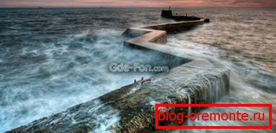 Breakwater collected from the most durable types of concrete Breakwater collected from the most durable types of concrete