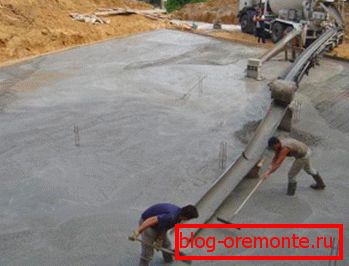 Due to the short setting period, the pouring of large volumes of concrete causes a whole lot of difficulties, since it must be done very quickly Due to the short setting period, the pouring of large volumes of concrete causes a whole lot of difficulties, since it must be done very quickly