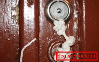 Zaduvka borehole lock assembly foam Zaduvka borehole lock assembly foam