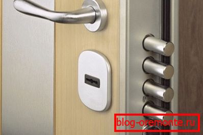 Lock with additional latch