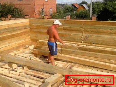 Protective wood treatment with antiseptic Protective wood treatment with antiseptic