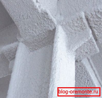 Reinforced concrete structures, plastered with special compounds